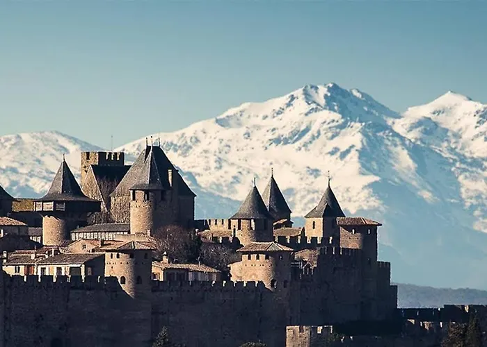 Diamond - Dans Vieux Prieure Pres De Carcassonne Sainte-Eulalie (Aude)